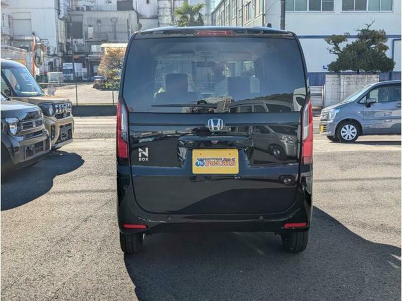 N BOX
