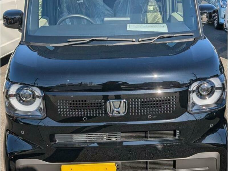 N BOX