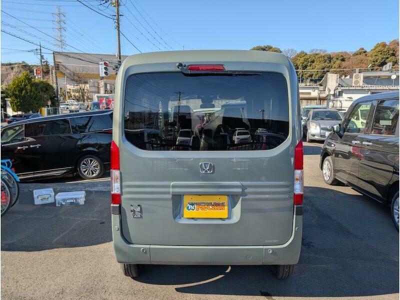N-VAN