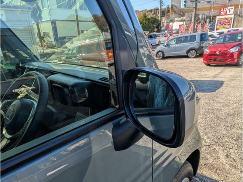 N-VAN