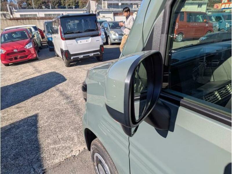 N-VAN