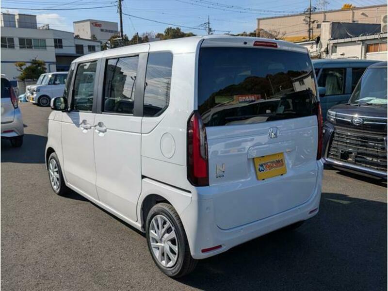 N BOX