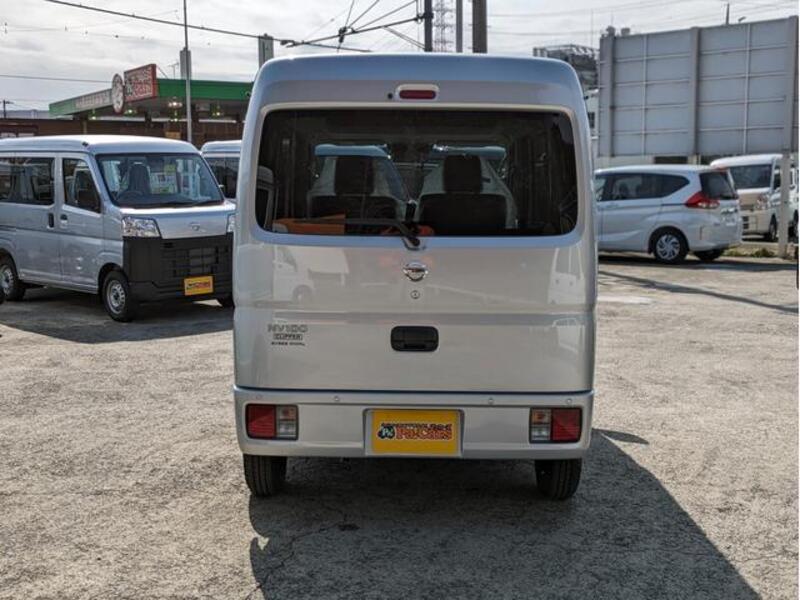 CLIPPER VAN
