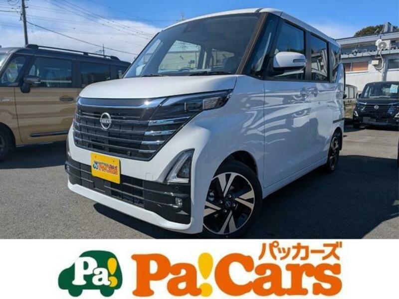 NISSAN ROOX