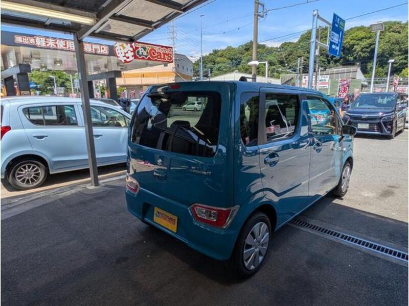 WAGON R