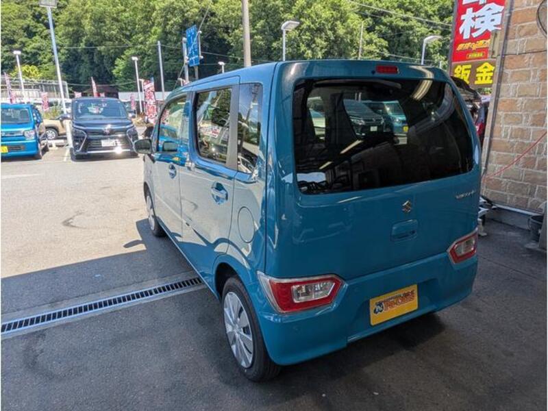WAGON R