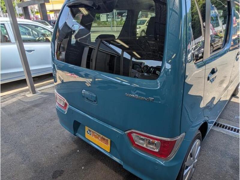 WAGON R