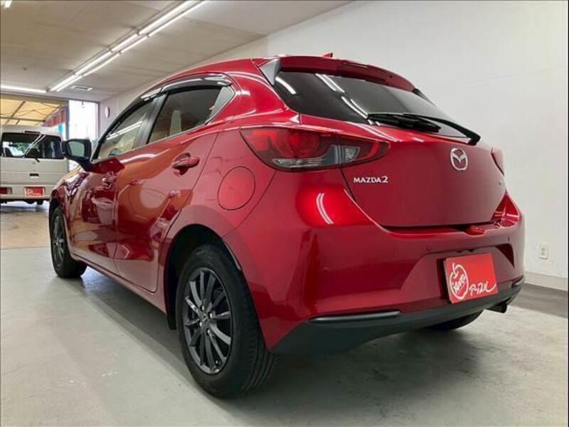 MAZDA2