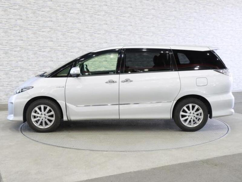 ESTIMA HYBRID