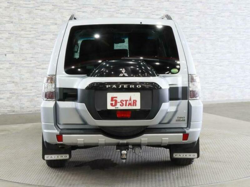 PAJERO