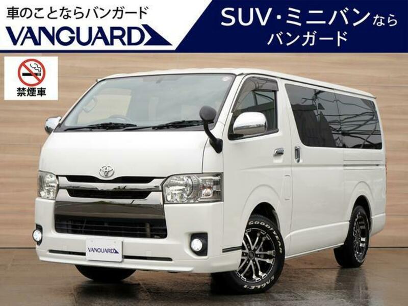 TOYOTA HIACE VAN
