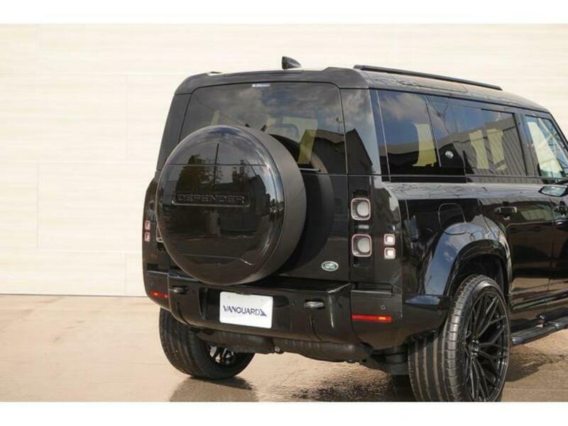 DEFENDER