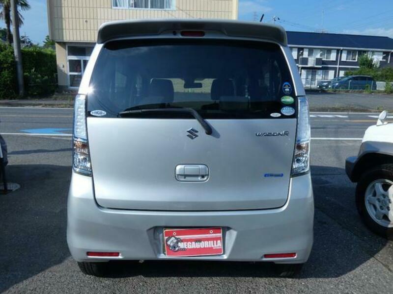 WAGON R