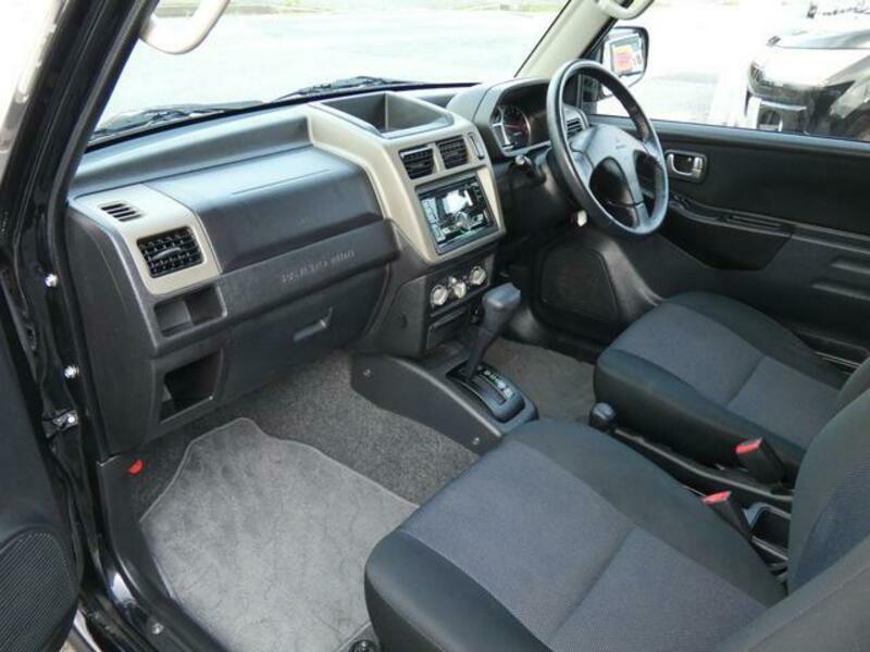 PAJERO MINI