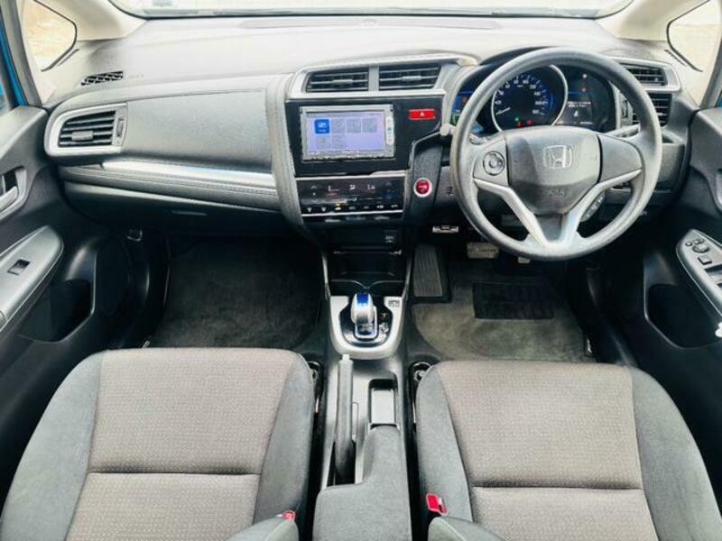 FIT HYBRID