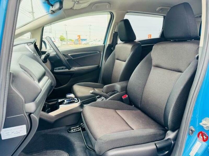 FIT HYBRID