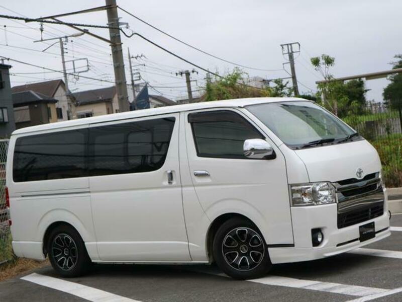 HIACE VAN