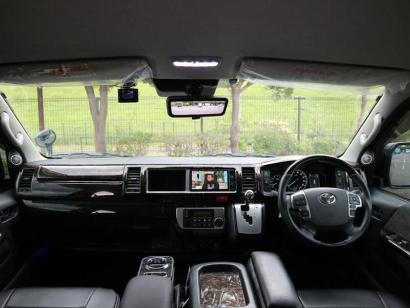 HIACE WAGON