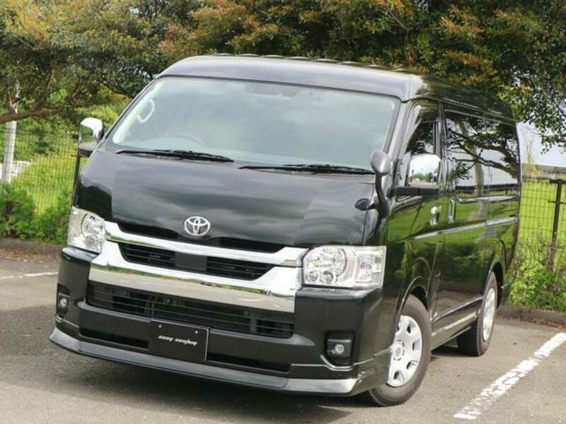 TOYOTA HIACE WAGON