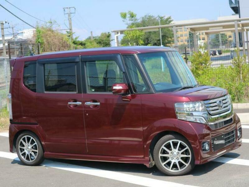 N BOX CUSTOM