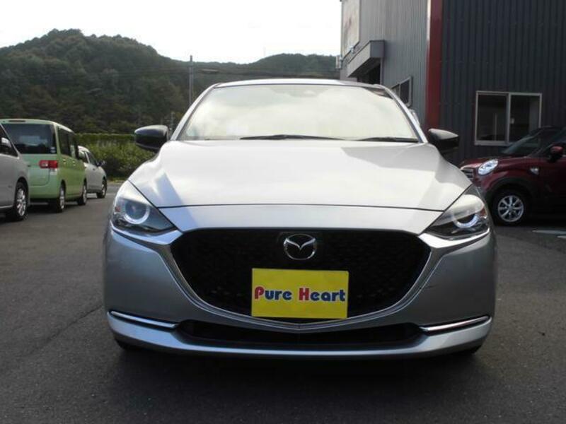 MAZDA2
