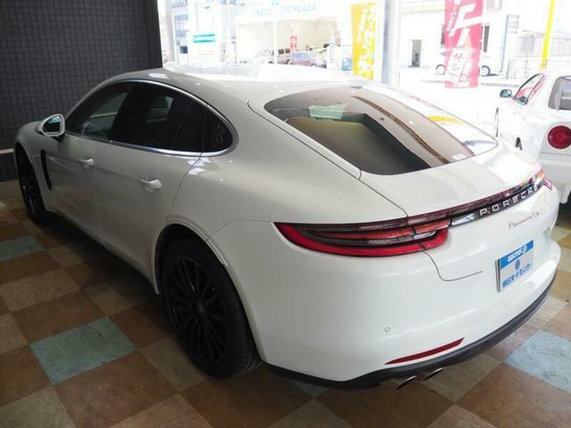PANAMERA