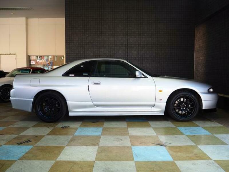 SKYLINE