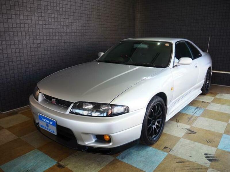 SKYLINE
