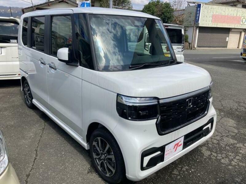 N BOX CUSTOM