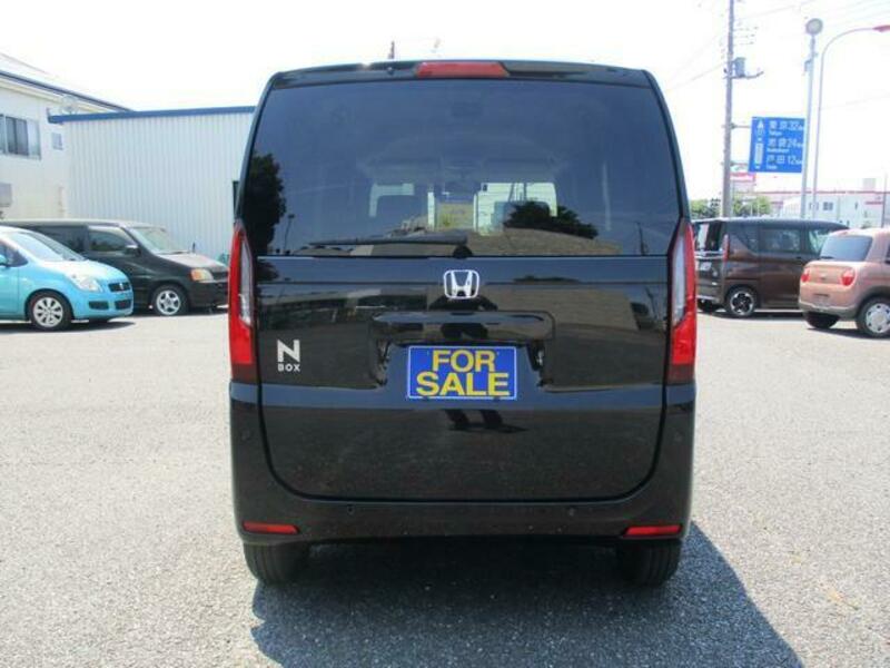 N BOX