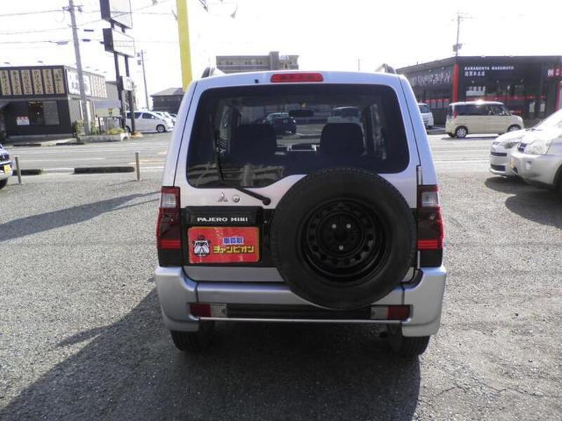 PAJERO MINI