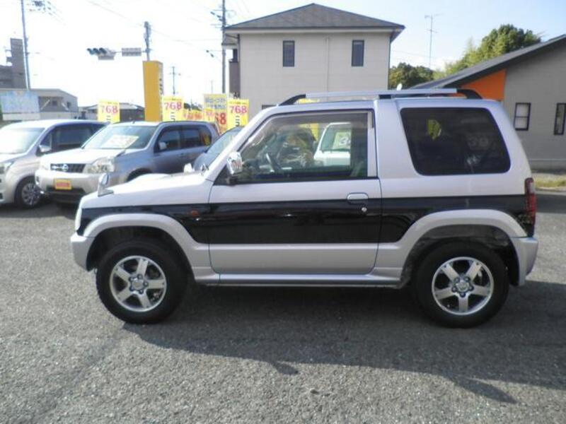 PAJERO MINI