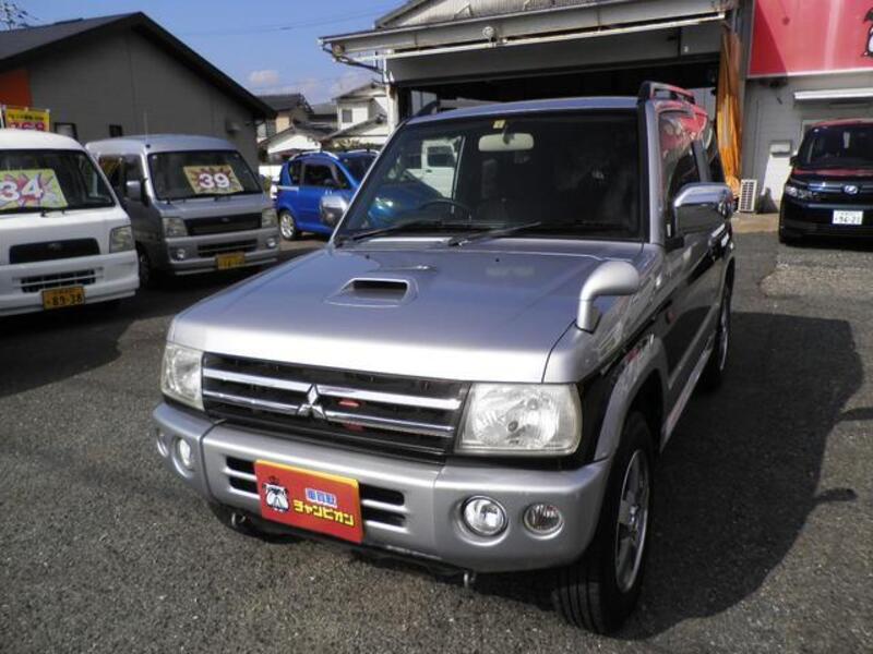 MITSUBISHI PAJERO MINI