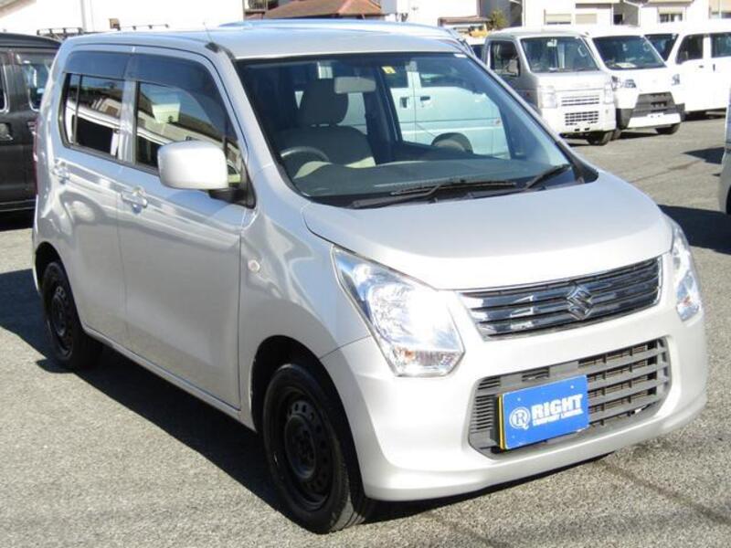 WAGON R