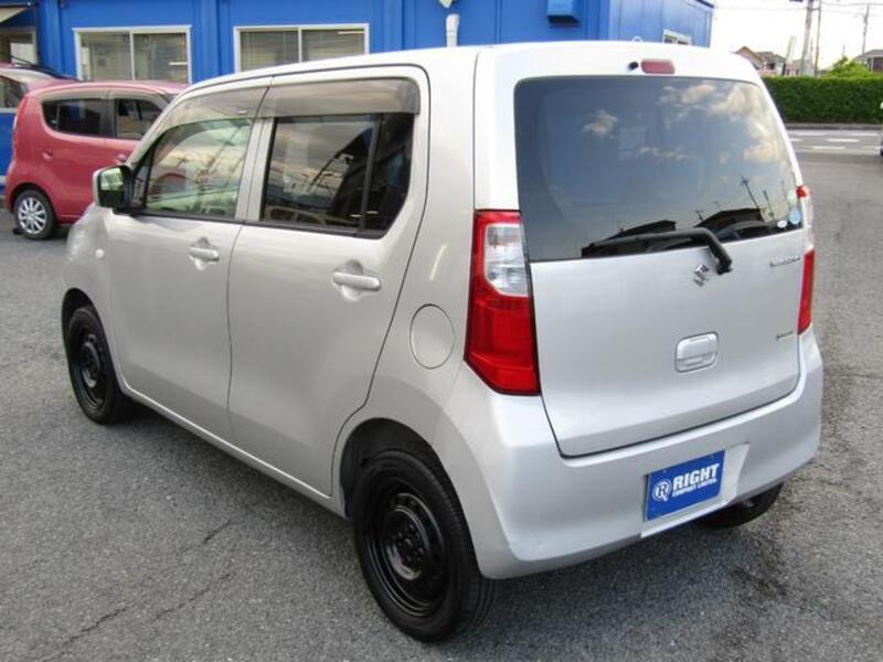WAGON R