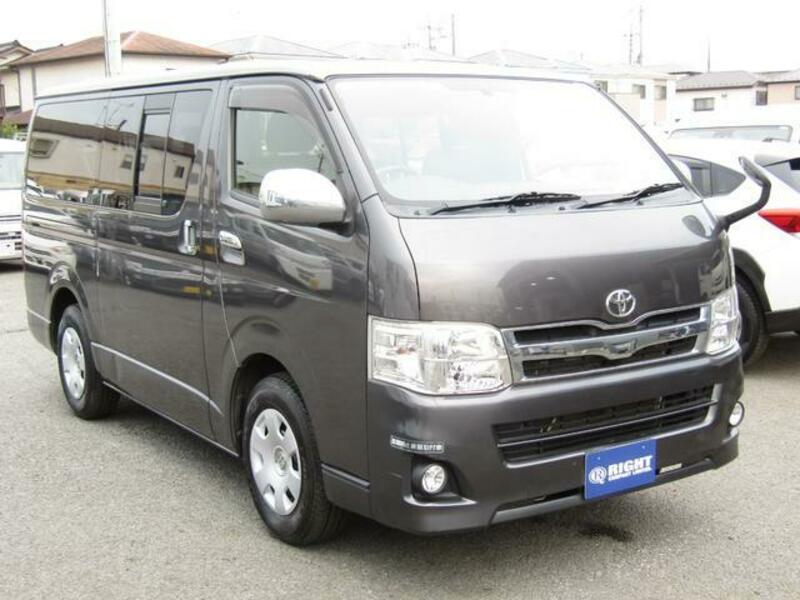 HIACE VAN