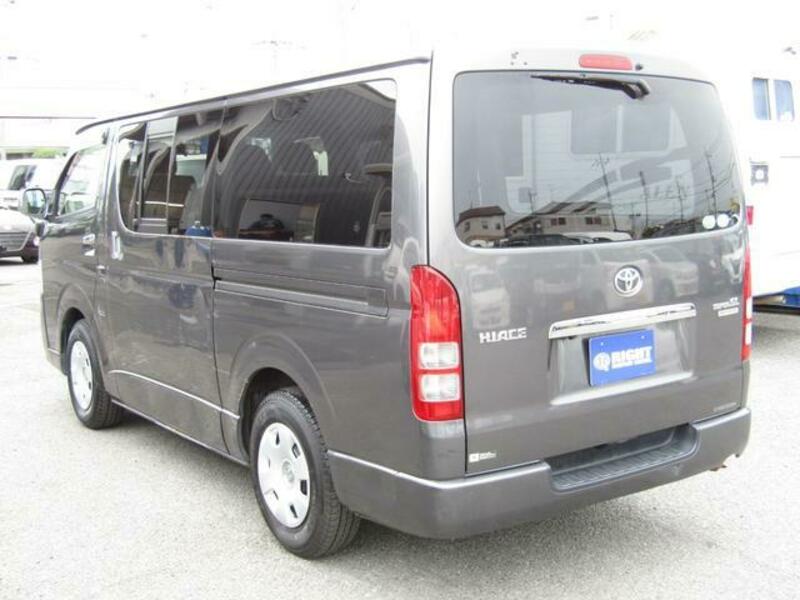 HIACE VAN