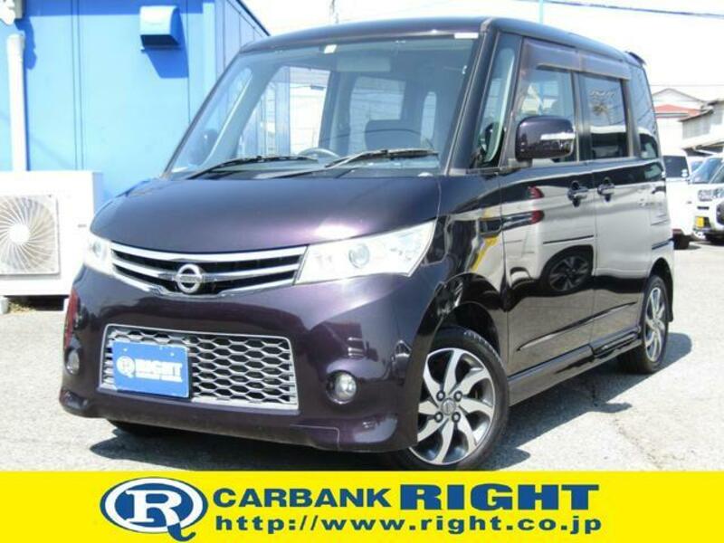 NISSAN ROOX
