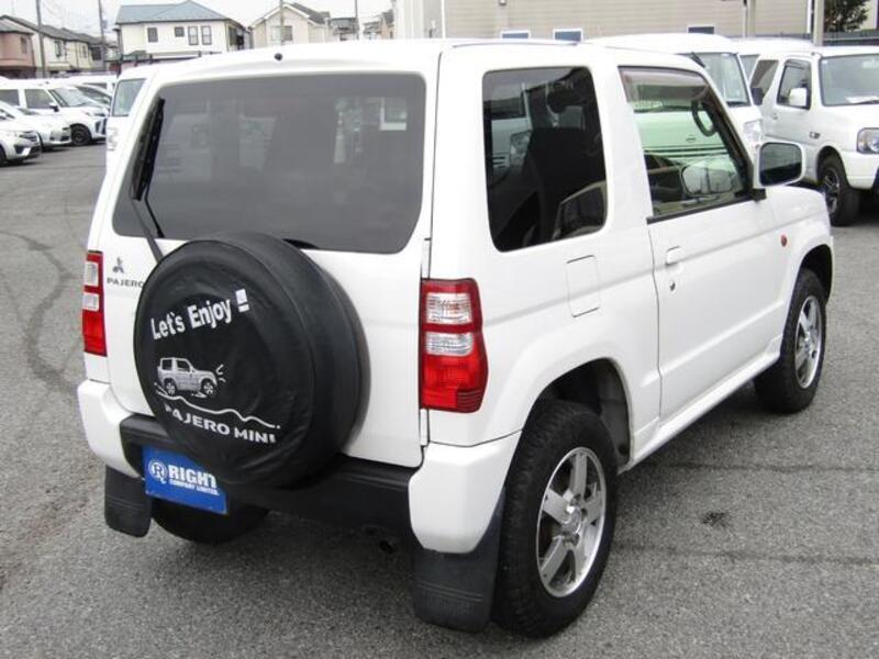 PAJERO MINI
