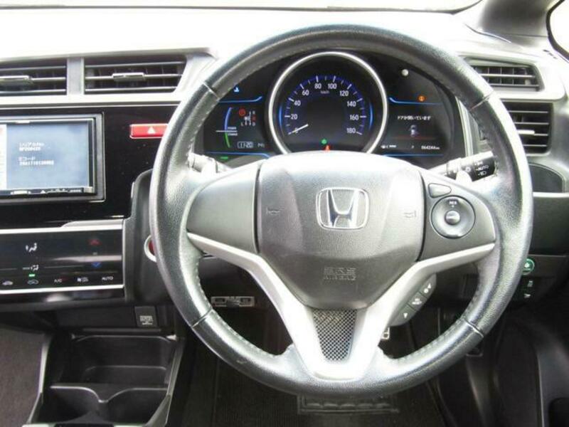 FIT HYBRID