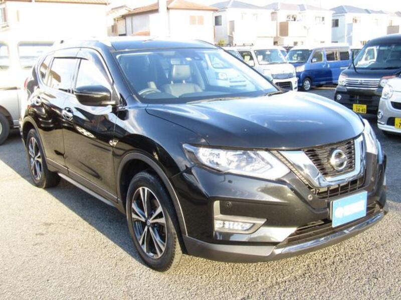 X-TRAIL