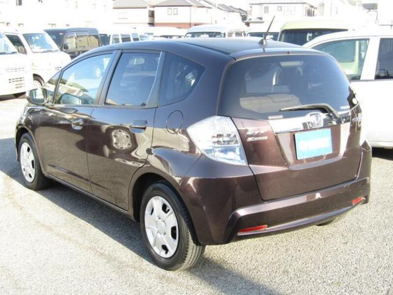 FIT HYBRID