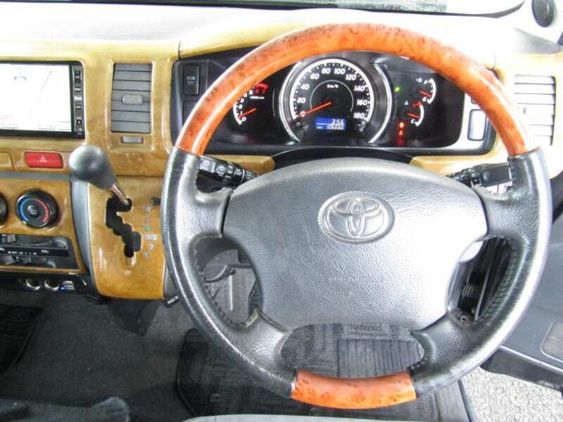 HIACE WAGON