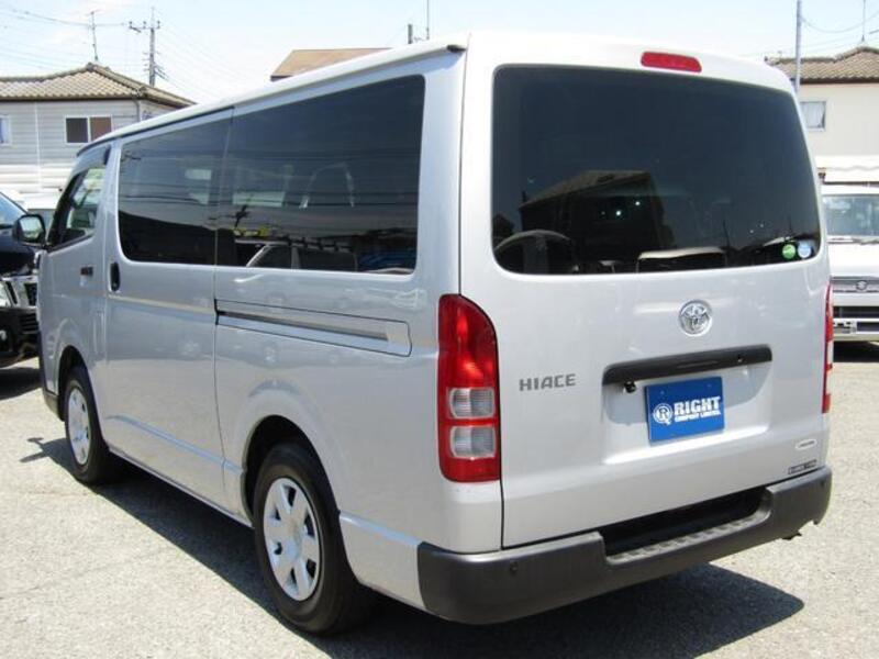 HIACE VAN