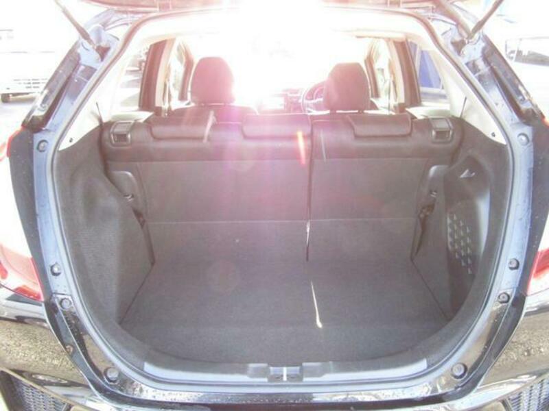 FIT HYBRID