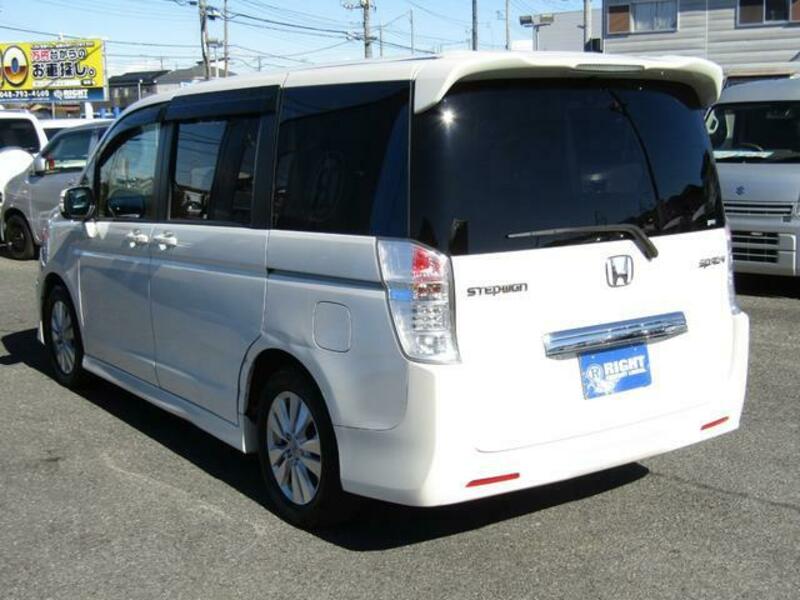 STEPWAGON SPADA