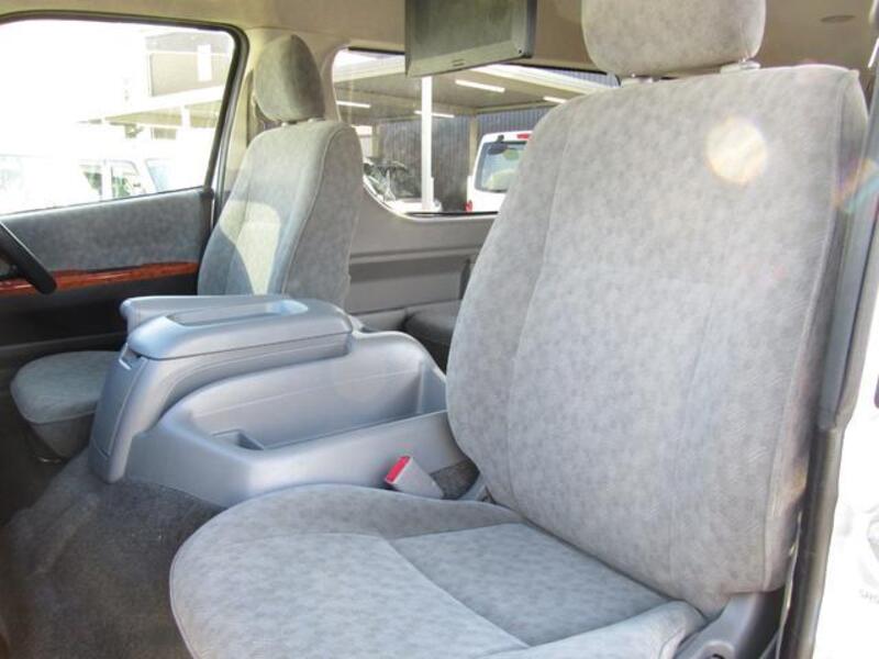 HIACE WAGON