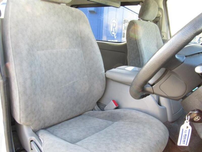 HIACE WAGON