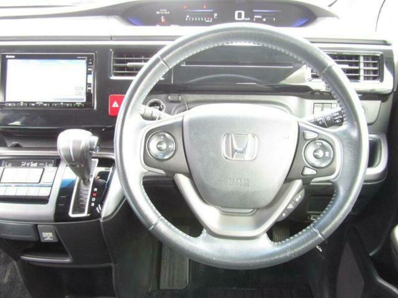 STEPWAGON SPADA