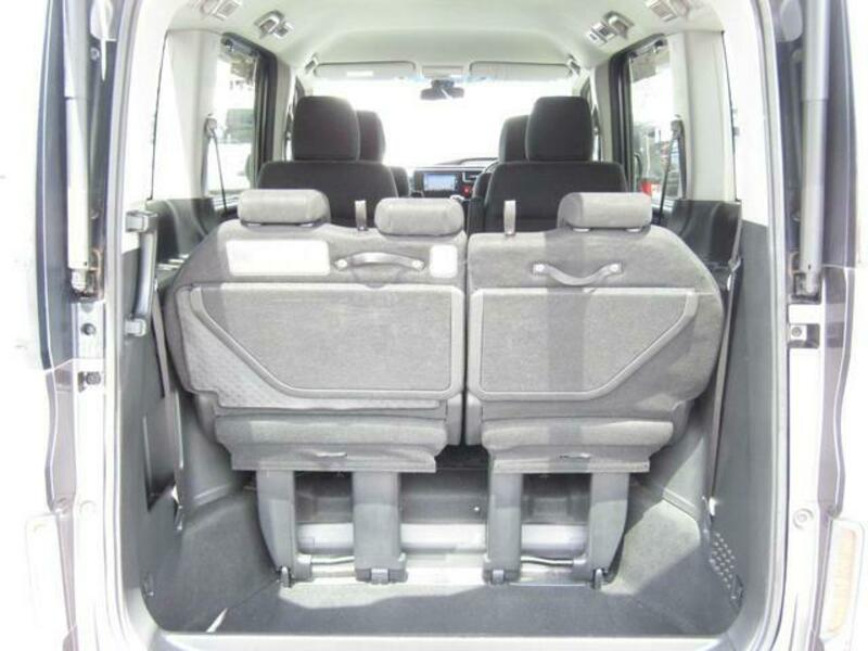 STEPWAGON SPADA